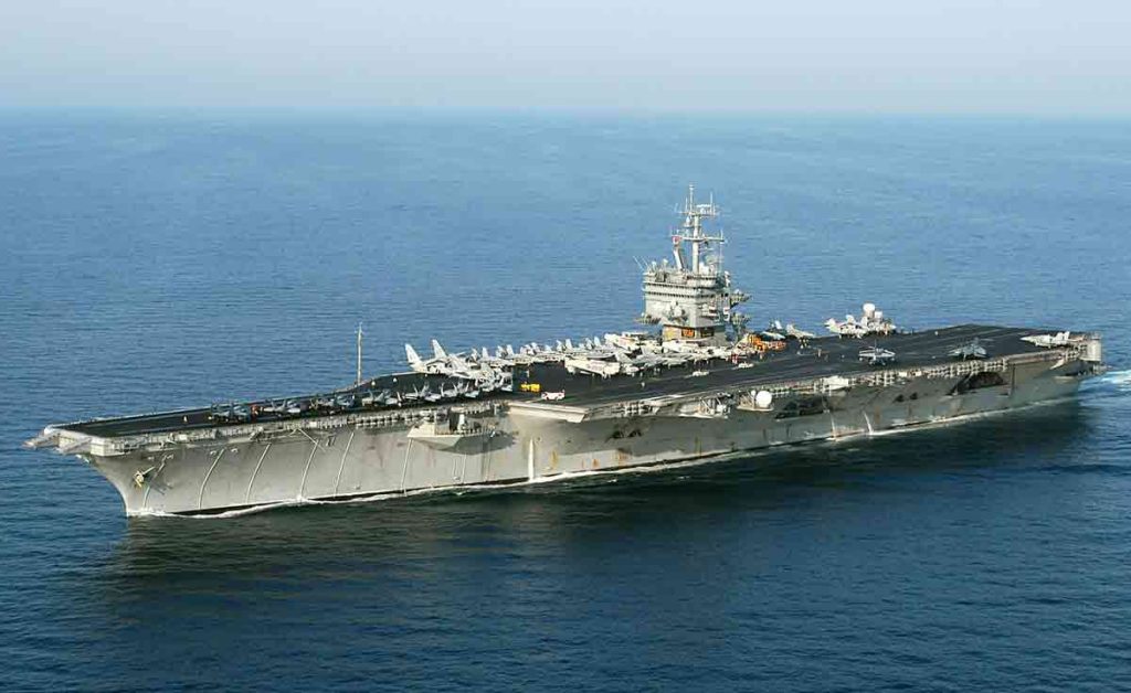 El Amanecer de la Aviación Naval: A Bordo del USS Enterprise