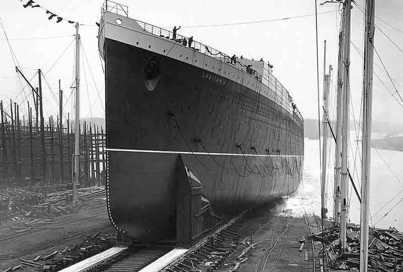 Elegancia y Desastre: La Historia del RMS Lusitania, botadura del barco de guerra